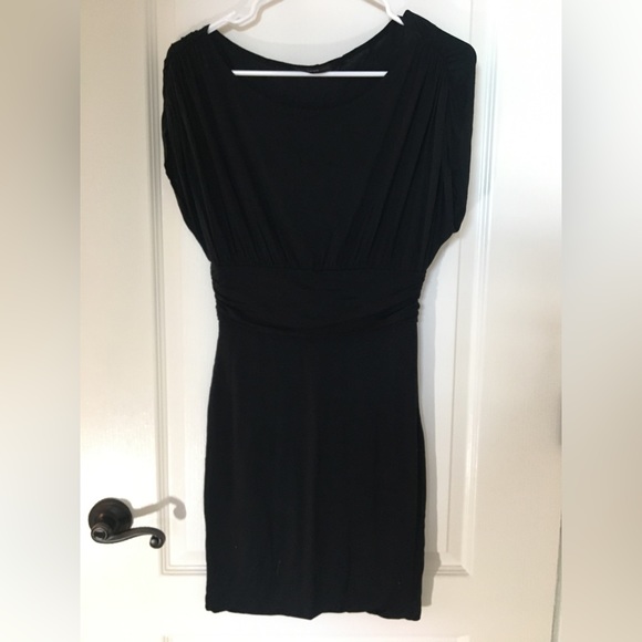 Bundle of 7 Dresses - Picture 3 of 9